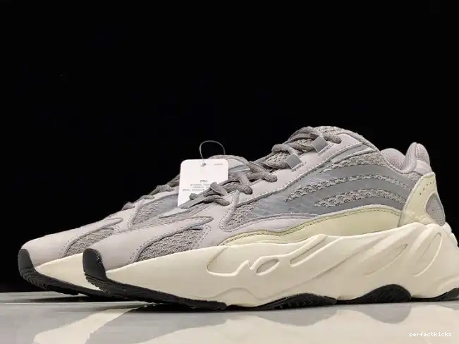 Yeezy Static V2 EF2829 Adidas Boost 700 0606
